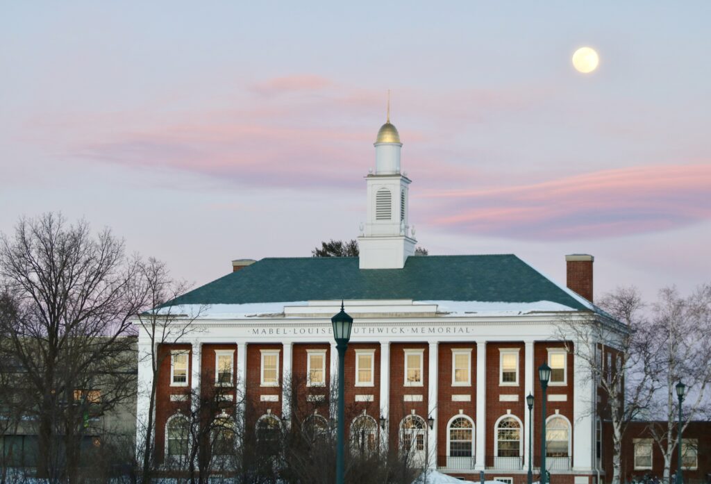 A building with a clock tower on top of it.